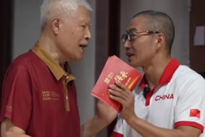 蒋兴权谈青训：要培养球员勇敢顽强的意志品质 球员要有创新精神