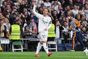 莫德里奇告别皇马采访：最难忘时刻是第十座欧冠，王朝从那里开始