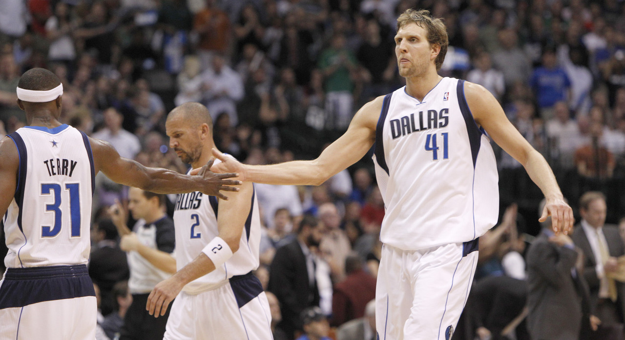 Kaiyun Sports-开云体育-韦德：11年独行侠围绕德克打造了完美阵容 特里的发挥是FMVP级别