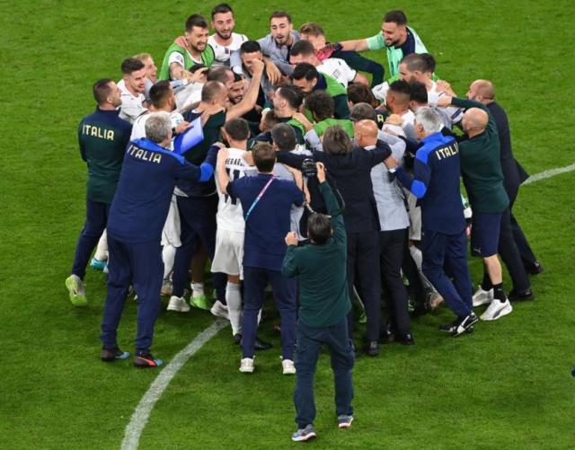 开云体育平台-维拉蒂：不敢相信门将神扑 丁丁：能够出场已是奇迹