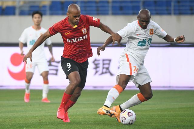 开云体育平台-儒尼奥尔：隔着玻璃“团圆”很难受 亚泰不止打防反